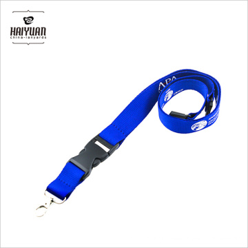 Stock Blue Lanyard mit weißem Logo aufgedruckt